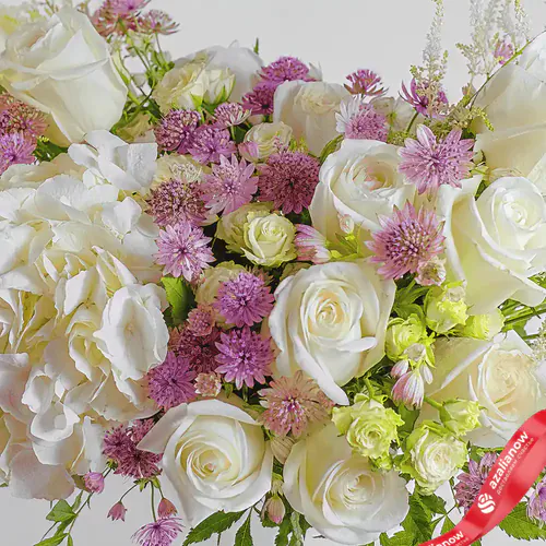 Фото 2: Букет из роз, астранций, гортензии «Элегантность». Сервис доставки цветов AzaliaNow