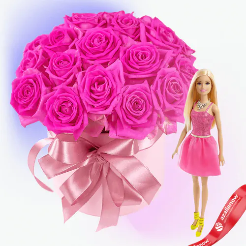 Фото 1: 19 розовых роз в коробке + Барби в подарок. Сервис доставки цветов AzaliaNow