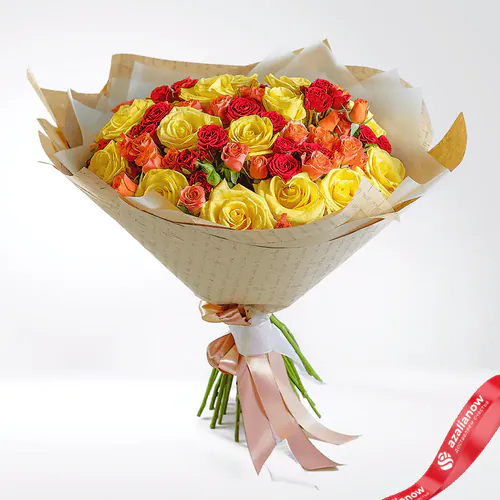 Фото 1: Букет разноцветных роз «Счастье в глазах». Сервис доставки цветов AzaliaNow