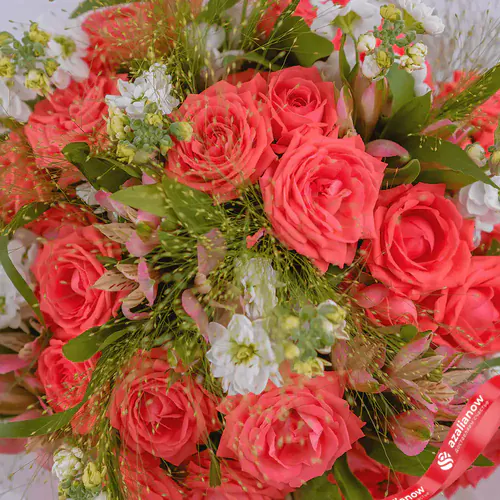 Фото 2: Букет из роз, альстромерий, маттиол «Восхитительно». Сервис доставки цветов AzaliaNow