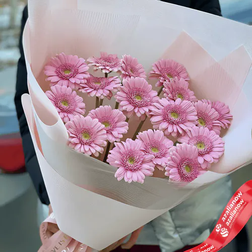 Фото 1: Букет из 17 розовых гермини. Сервис доставки цветов AzaliaNow
