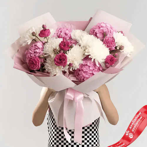 Фото 1: Букет из белых хризантем, розовых роз и гортензий «Ты беспощадна». Сервис доставки цветов AzaliaNow