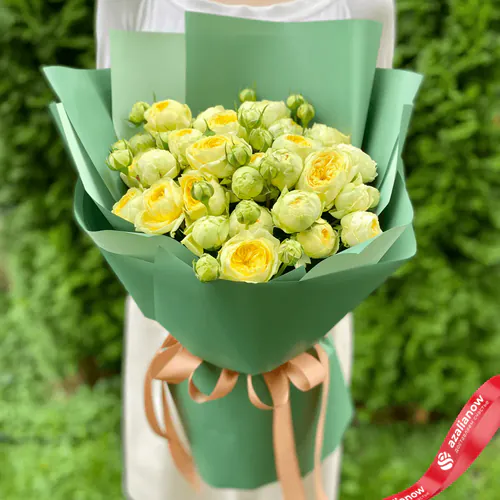 Фото 1: Букет из 9 желтых роз Пиони Баблс. Сервис доставки цветов AzaliaNow