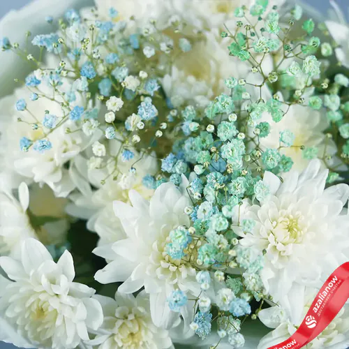 Фото 2: Букет из белых хризантем и радужных гипсофил «Таинственность». Сервис доставки цветов AzaliaNow