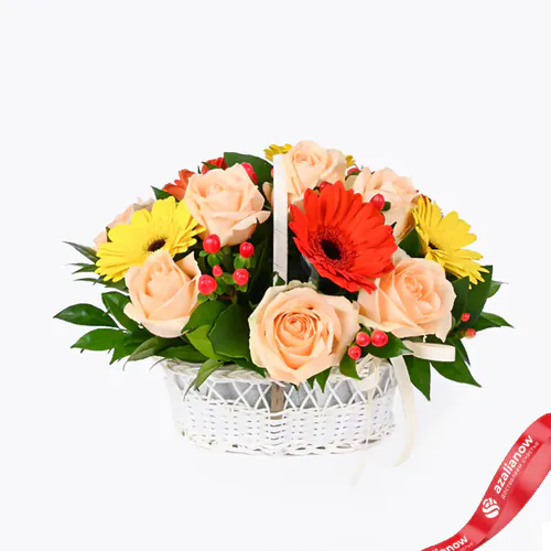 Фото 1: Букет из гербер и роз «Сальма». Сервис доставки цветов AzaliaNow