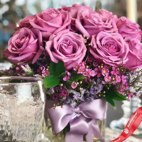 Фото 3: Букет из роз, ваксфловера и статицы «Амата». Сервис доставки цветов AzaliaNow