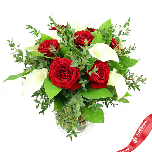 Фото 2: Букет из красных роз и белых калл «Вера». Сервис доставки цветов AzaliaNow