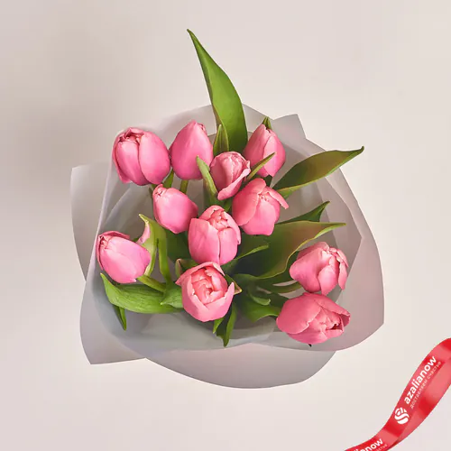 Фото 2: Букет из 11 розовых тюльпанов в серой пленке. Сервис доставки цветов AzaliaNow