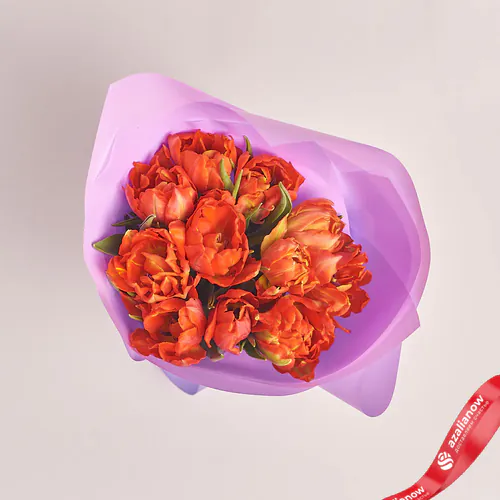 Фото 2: Букет из 11 пионовидных красных тюльпанов в фиолетовой пленке. Сервис доставки цветов AzaliaNow