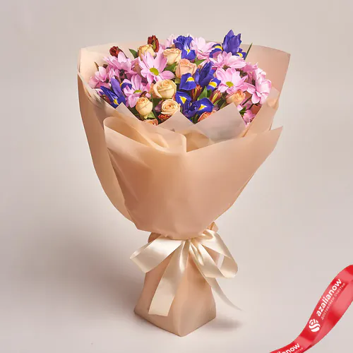 Фото 1: Букет из альстромерий, ирисов, хризантем и роз «С повышением». Сервис доставки цветов AzaliaNow