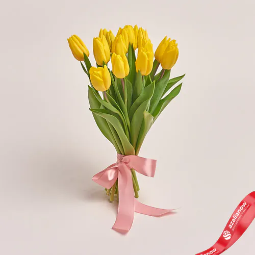 Фото 1: 15 желтых тюльпанов, Россия. Сервис доставки цветов AzaliaNow