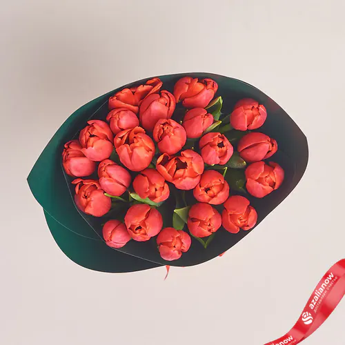 Фото 2: Букет из 25 красных тюльпанов «Огонь жизни». Сервис доставки цветов AzaliaNow