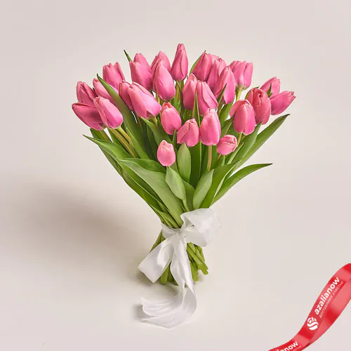 Фото 1: 35 розовых тюльпана, Россия. Сервис доставки цветов AzaliaNow