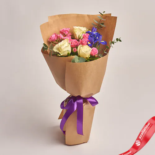 Фото 1: Букет из желтых и розовых роз и ирисов «Лермонтов». Сервис доставки цветов AzaliaNow