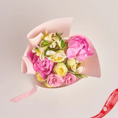Фото 2: Букет из альстромерий, пионов, роз, лизиантуса «Сотруднику». Сервис доставки цветов AzaliaNow