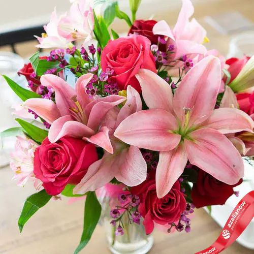 Фото 4: Букет из розовых альстромерий, роз и ваксфловера «Ева». Сервис доставки цветов AzaliaNow