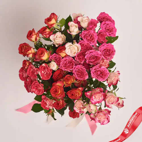 Фото 2: 9 кустовых роз микс, Россия. Сервис доставки цветов AzaliaNow
