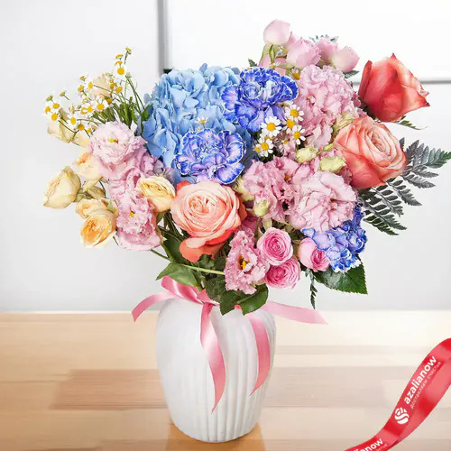Фото 2: Букет из роз, ромашек, гвоздик, лизиантусов «Цветочная фея». Сервис доставки цветов AzaliaNow