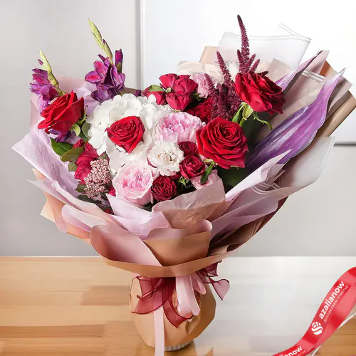 Фото 1: Букет из роз, лизиантусов, гладиолуса «Цветочный джаз». Сервис доставки цветов AzaliaNow