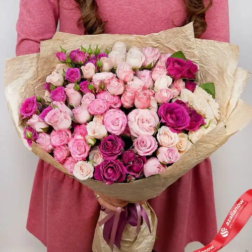 Фото 2: Букет из 19 кустовых роз микс «Из моего сердца». Сервис доставки цветов AzaliaNow