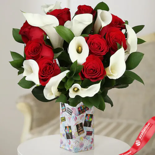 Фото 2: Розы и каллы. Сервис доставки цветов AzaliaNow