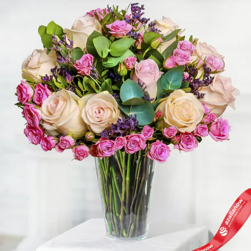Фото 1: Букет из бежевых и розовых роз «Красивый букет роз». Сервис доставки цветов AzaliaNow