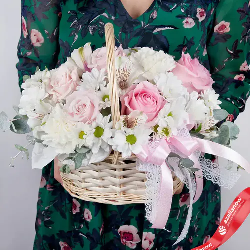 Фото 2: Букет из роз, хризантем, гвоздик и альстромерий «Нежный флёр». Сервис доставки цветов AzaliaNow