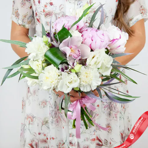 Фото 3: Букет из пионов, гвоздик, лизиантусов, орхидей «Счастливая девушка». Сервис доставки цветов AzaliaNow