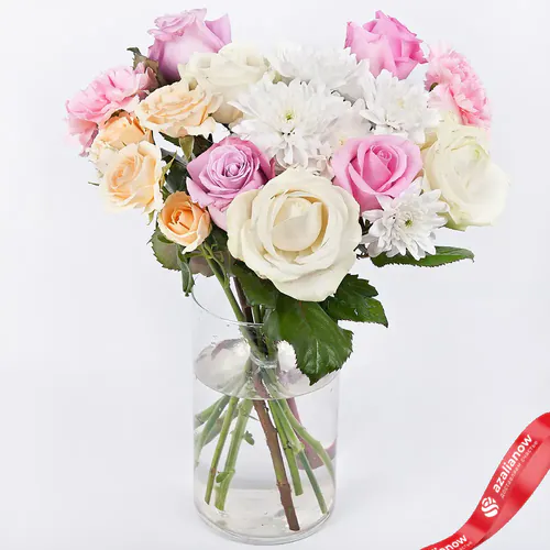 Фото 1: Букет из роз, хризантем и гвоздик «Симфония роз». Сервис доставки цветов AzaliaNow