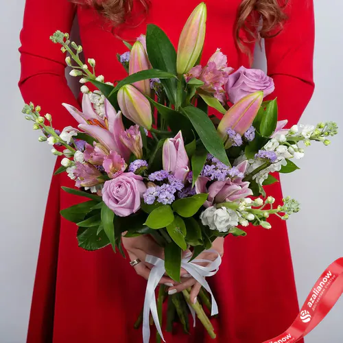 Фото 2: Букет из маттиолы, роз, лилий, альстромерий «Сиреневая музыка». Сервис доставки цветов AzaliaNow