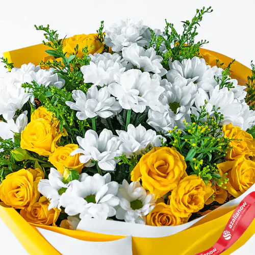 Фото 4: Акция! Букет из желтых роз и белых хризантем «Люблю тебя!». Сервис доставки цветов AzaliaNow