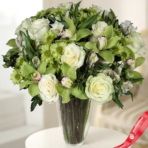 Фото 1: Букет из роз, орхидей, альстромерий и хризантем «Великолепный». Сервис доставки цветов AzaliaNow